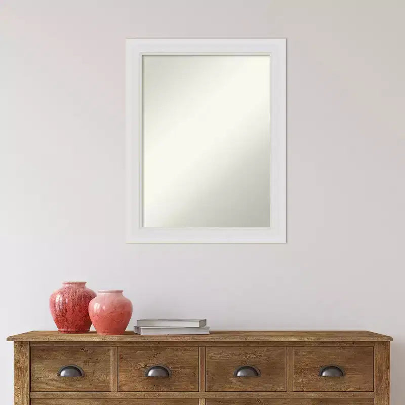 Miroir mural étroit 22x28 pouces - Cadre blanc doux, style moderne