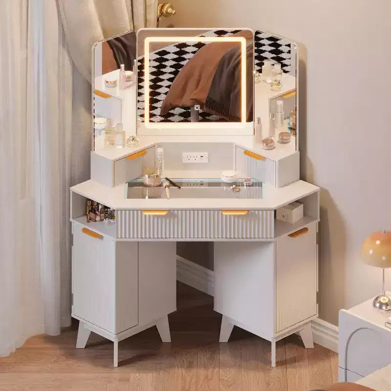Coiffeuse d'angle cannelée de 48 pouces avec 3 miroirs, plateau en verre trempé, 3 tiroirs, 2 armoires et 2 étagères pour chambre à coucher ou dressing