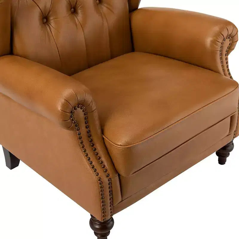 Fauteuil club en cuir véritable de 33 po – Dossier touffeté, garniture cloutée et pieds fuselés en bois