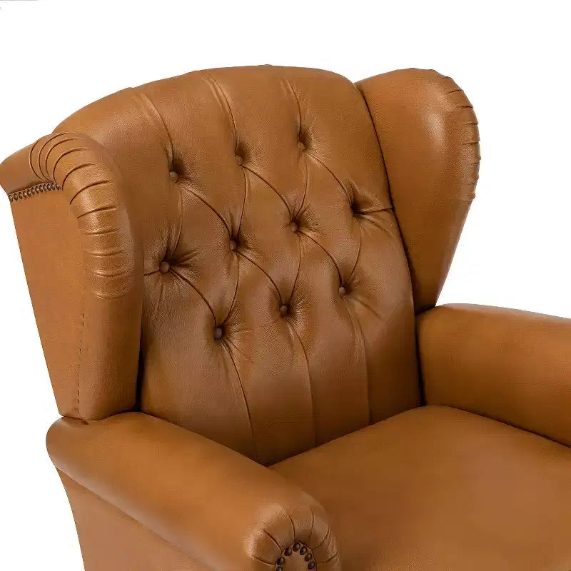 Fauteuil club en cuir véritable de 33 po – Dossier touffeté, garniture cloutée et pieds fuselés en bois